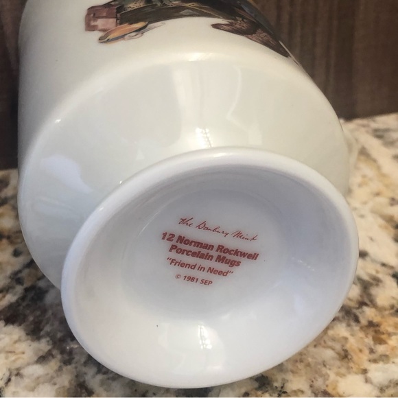 Vintage Norman Rockwell "Friend In Need" 1981 Porcelain Mug by The Danbury Mint - Picture 7 of 7